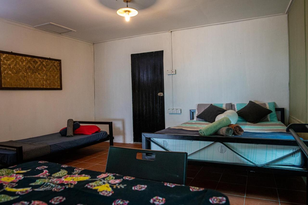Tioman Cabana Bed & Breakfast Kampong Ayer Batang Экстерьер фото