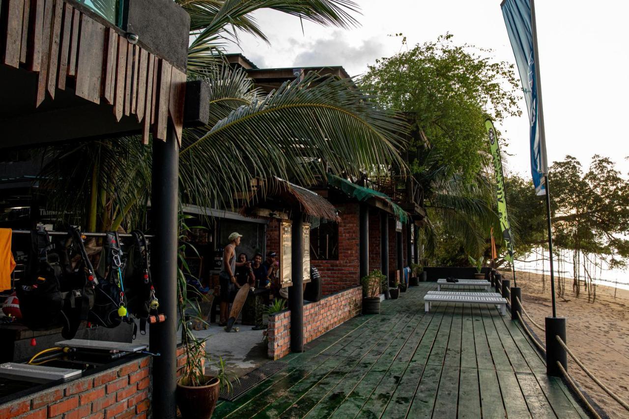 Tioman Cabana Bed & Breakfast Kampong Ayer Batang Экстерьер фото