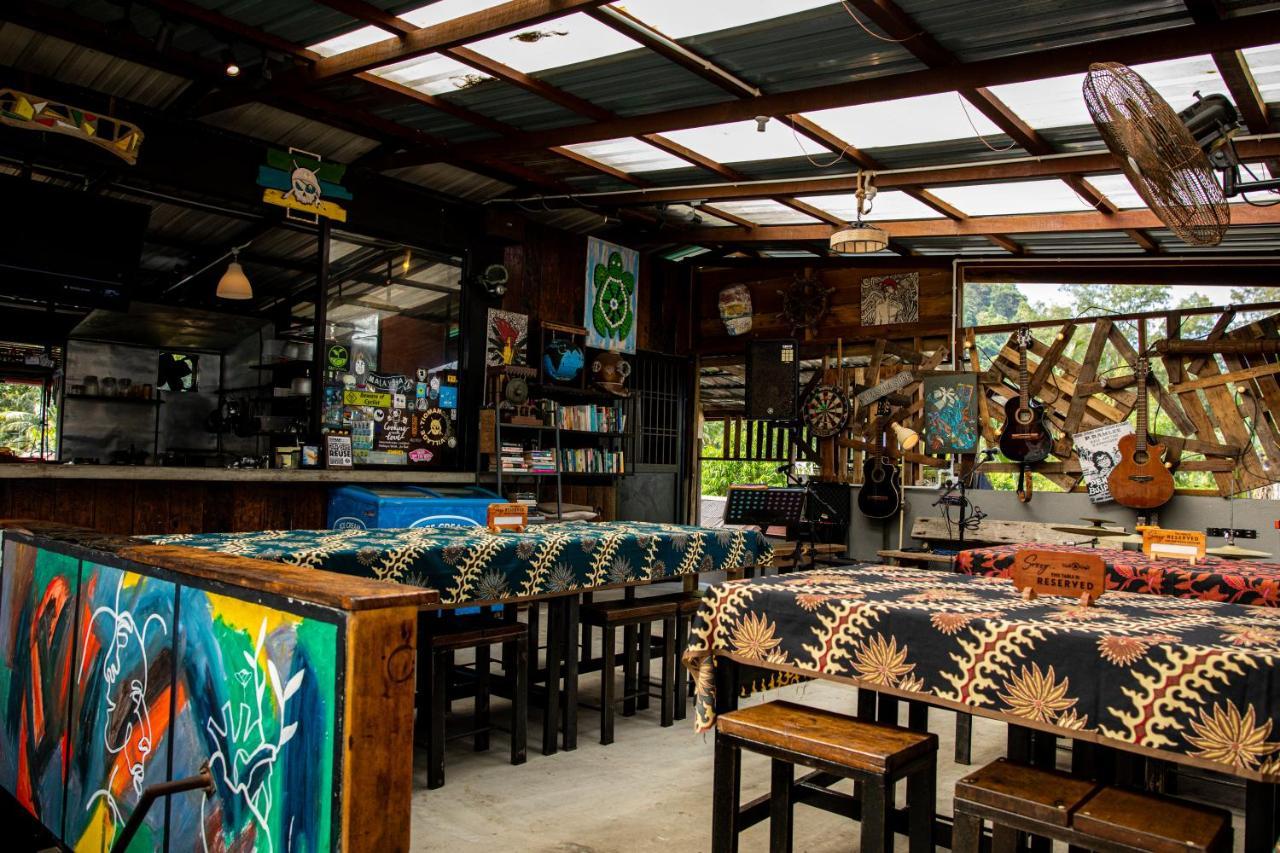 Tioman Cabana Bed & Breakfast Kampong Ayer Batang Экстерьер фото